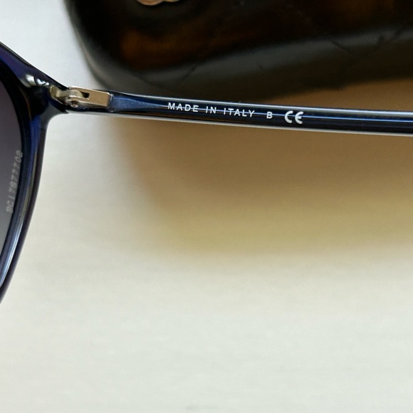 Chanel CC blue sunglasses FINAL $ FIRM - Picture 5 of 9